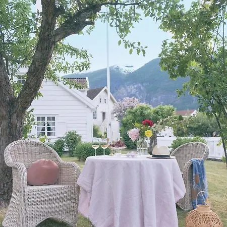Vangsgaarden 4* Aurland