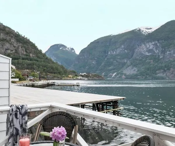 Vangsgaarden 4* Aurland