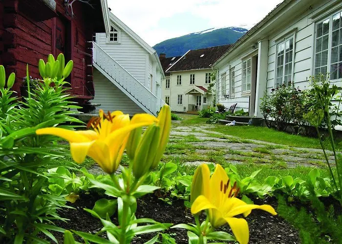 Gjestgiverier Vangsgaarden Aurland