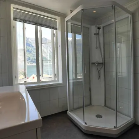 Vangsgaarden Guest house