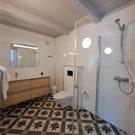 Vangsgaarden Guest house