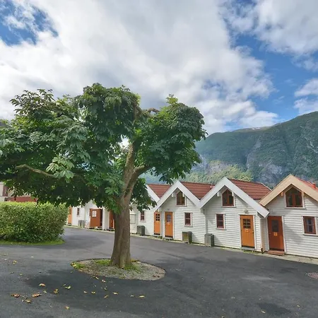 Vangsgaarden Guest house Aurland